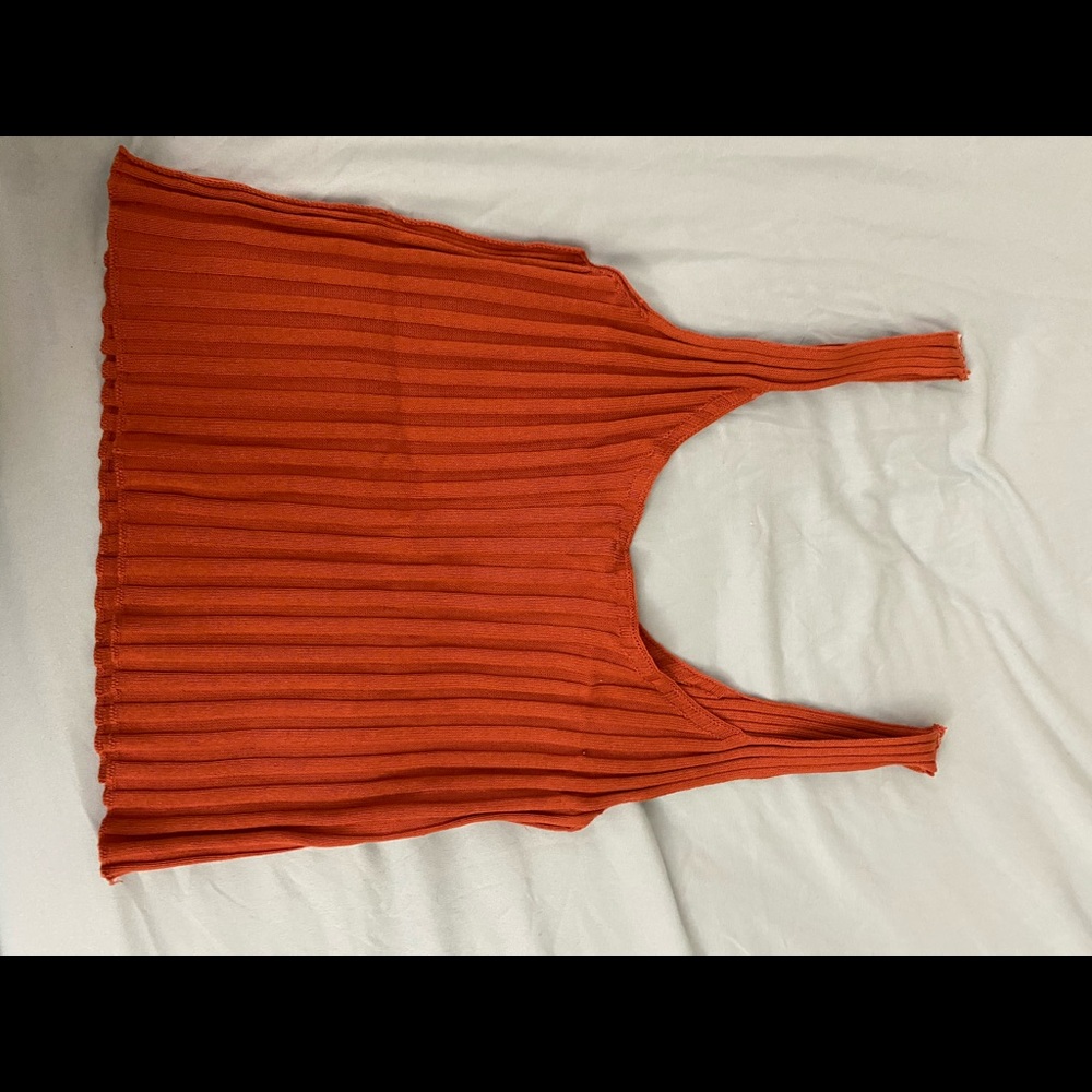 Top shirt pumpkin color